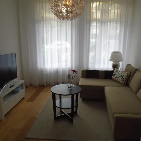 Bella Vista Studio's *